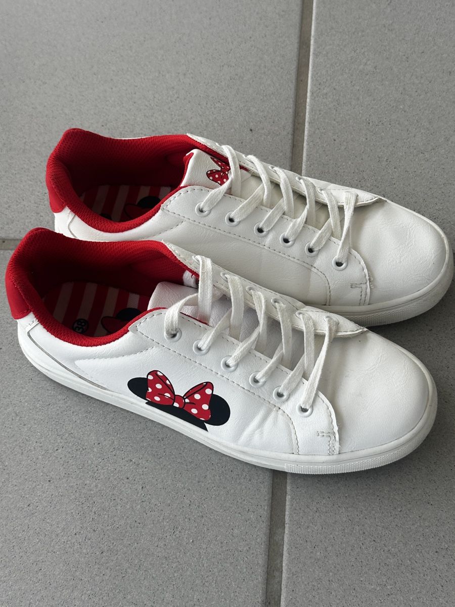 Scarpe per ragazze: Sneakers Minnie Mouse 38 – Usato da Forch venduto da sv94