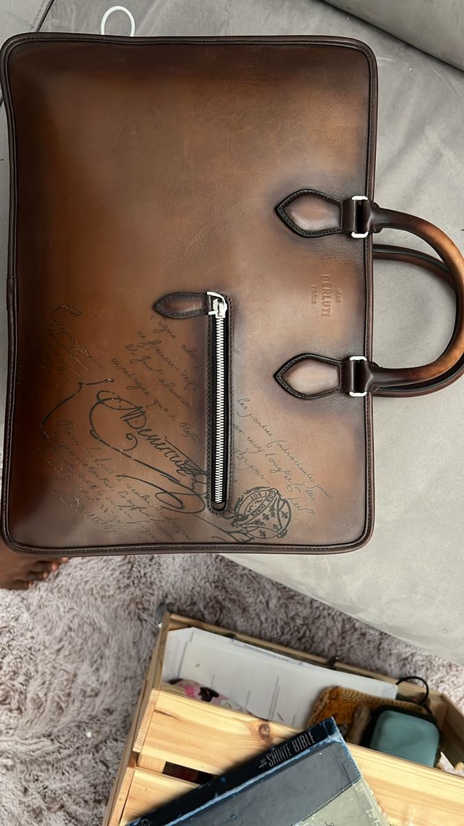 Borse: Cartable Deux Jours En Cuir- Berluti – Nuovo e nell'imballaggio originale da Fully venduto da Rikikaka 3