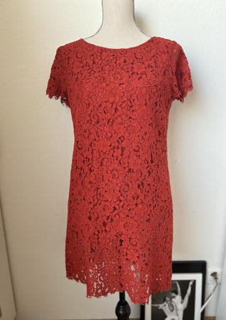 Robe dentelle rouge rouille, Zara - Taille M