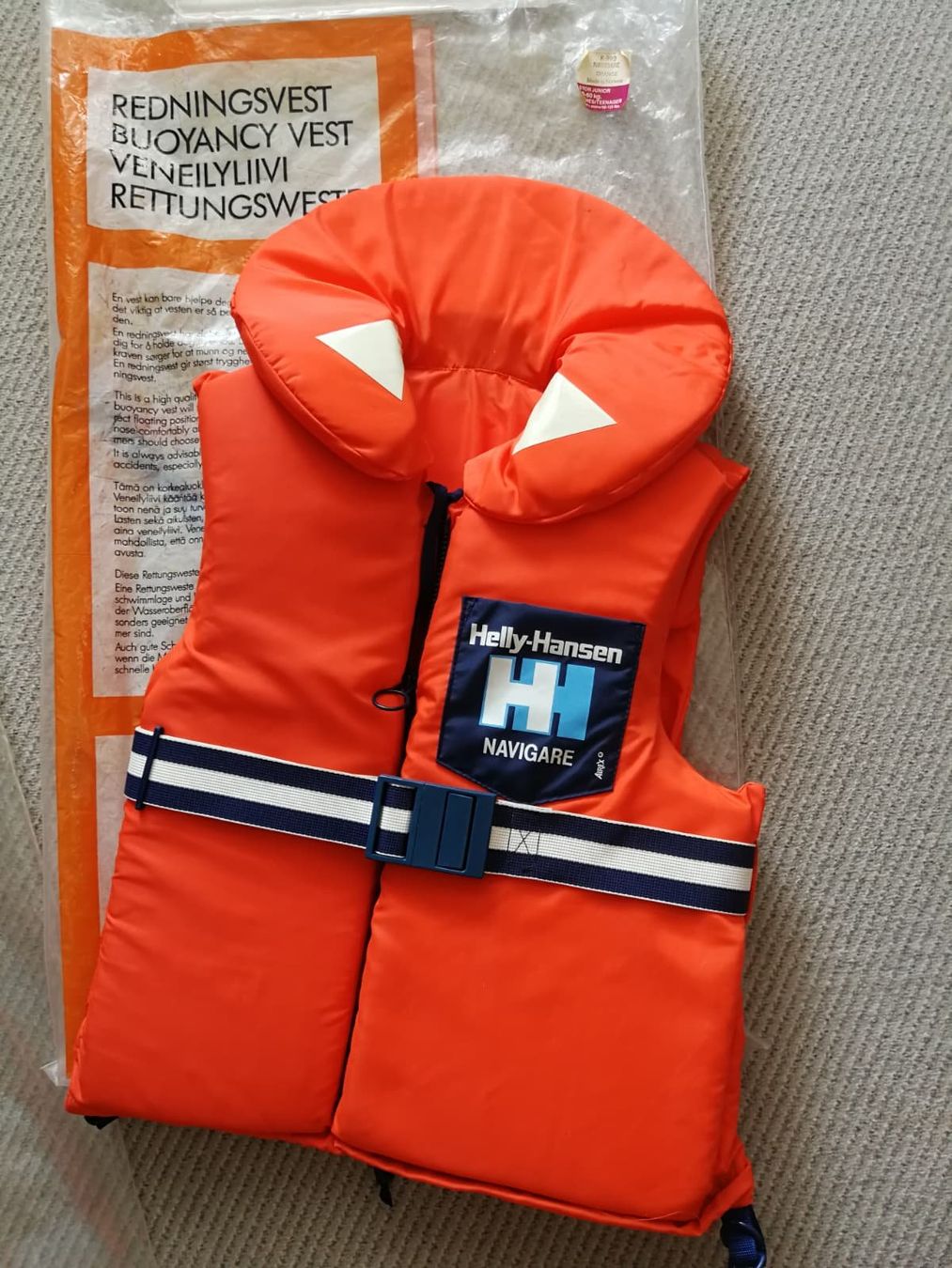 Helly Hansen Schwimmwesten: Rettungsweste/Schwimmweste – Gebraucht aus St. Margrethen SG von bea_fhw8 2