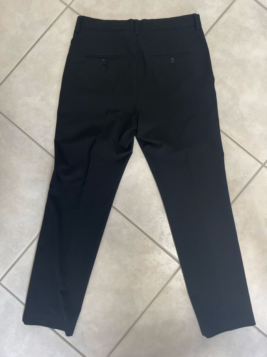 Pantaloni: Pantalon noir taille 38 – Usato da Delémont venduto da gabrielquintas9 2