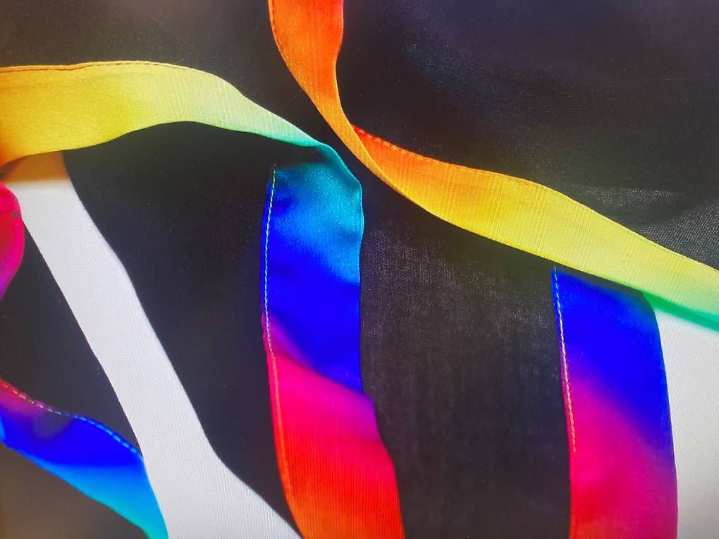 Altro in  Abbigliamento & Accessori: Cape, Kurt Geiger London,  Rainbow Ruana – Usato da Lyss venduto da stubenwagen 1