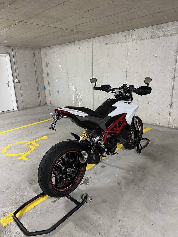 Strada: Ducati Hypermotard 939 – Usato da Bubendorf venduto da Erkam 1