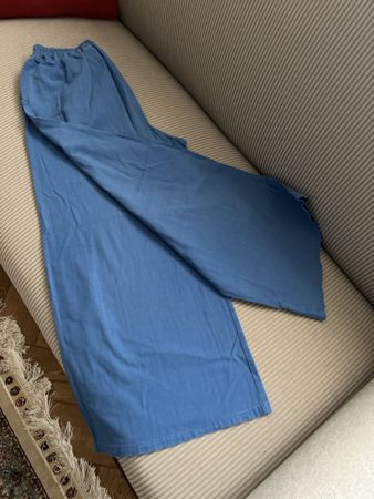 Cropped trousers electric blue size s