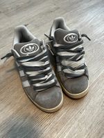 Adidas Campus, Grösse 42 2/3, Grau/Weiss