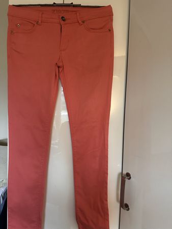 Zara denim lachsfarben Jeans Size 36