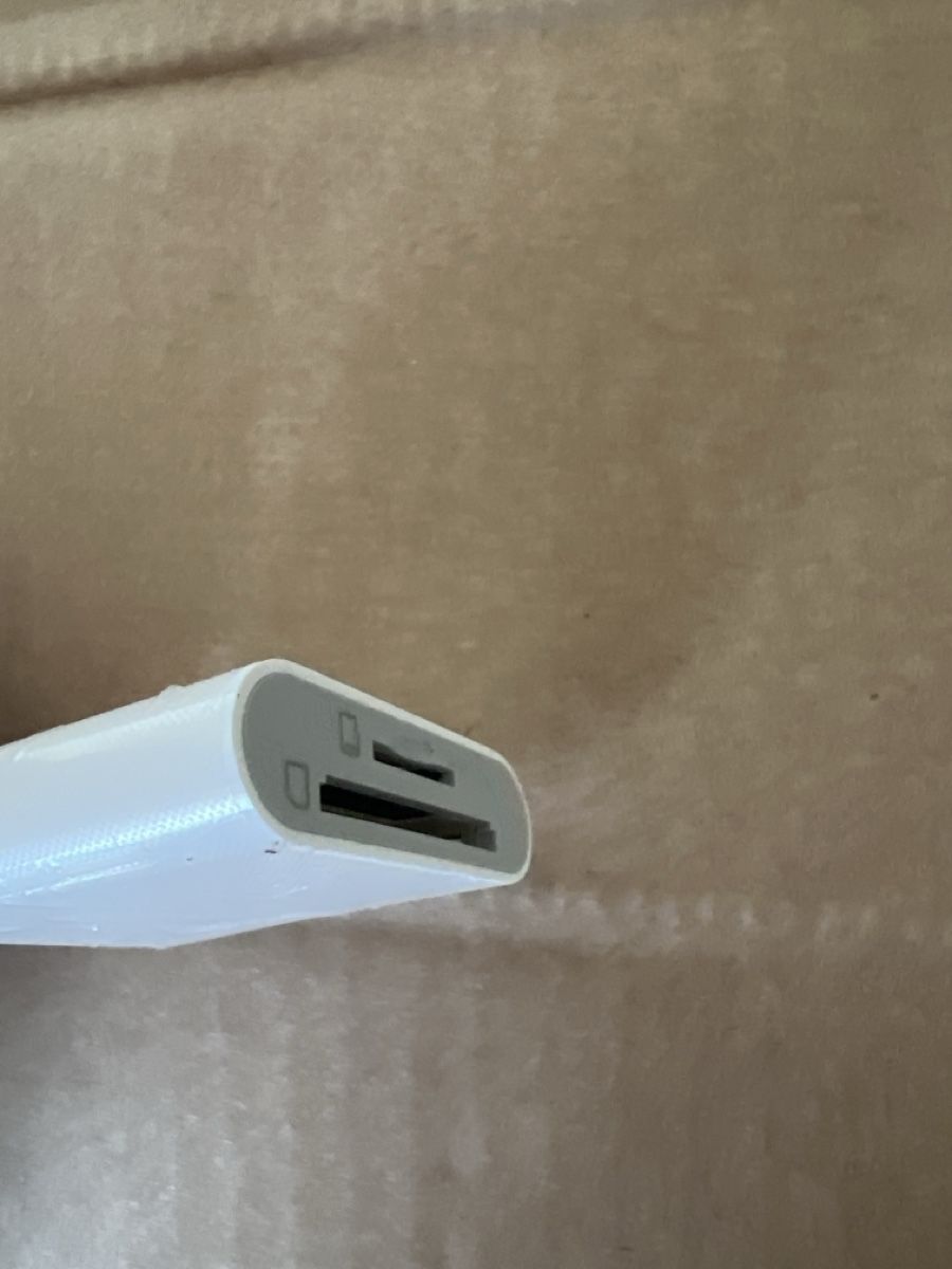 Unità & Adattatore: Apple Lightning to SD Card Camera Reader white used – Difettoso da Mülligen venduto da vagos85 2