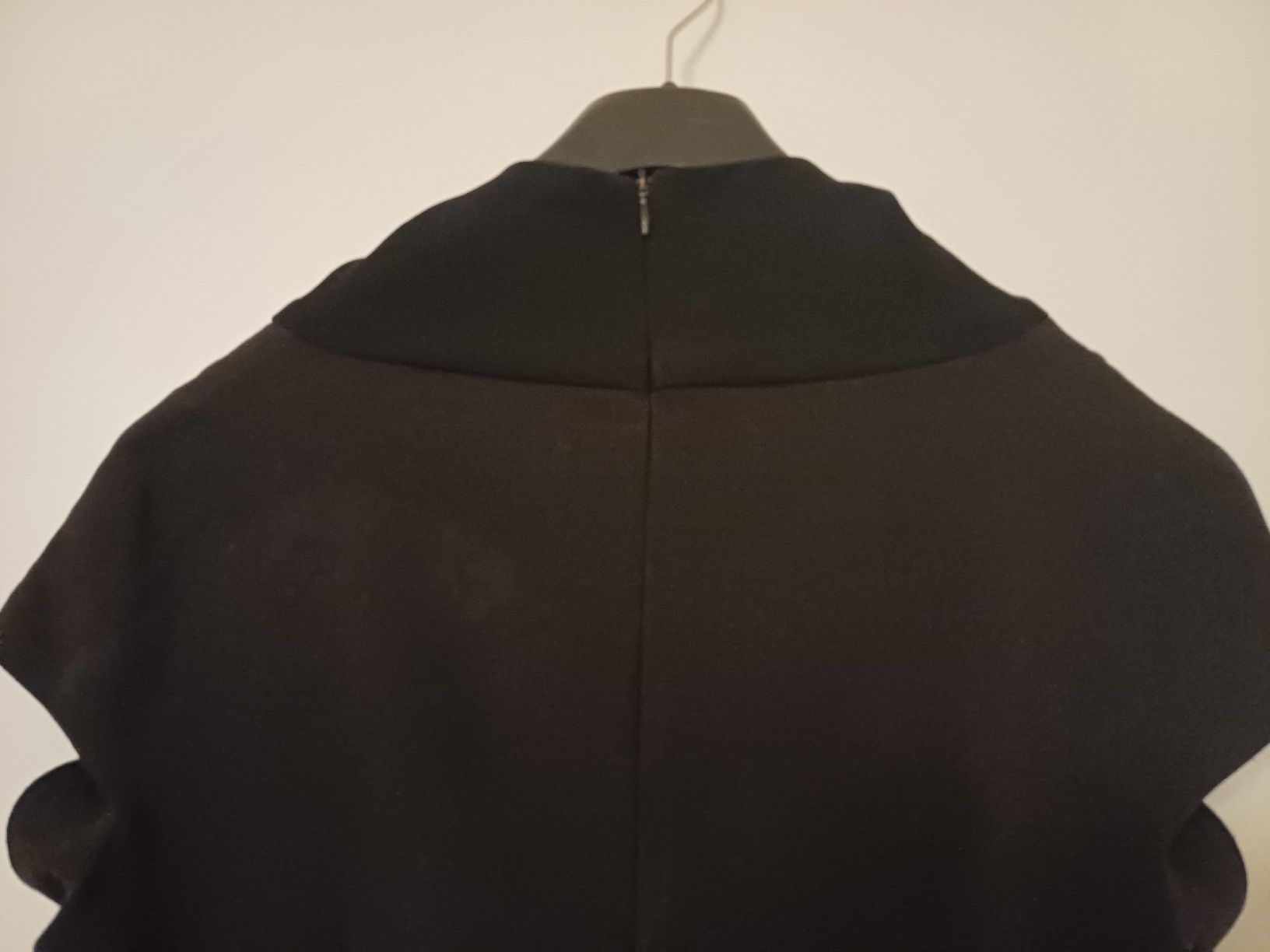 Vestiti: Robe, M Gray, 44(it) – Usato da Boudry venduto da JulieG13 4