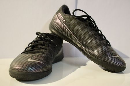 Nike Mercurial Fussballschuhe in der Grösse 35,5