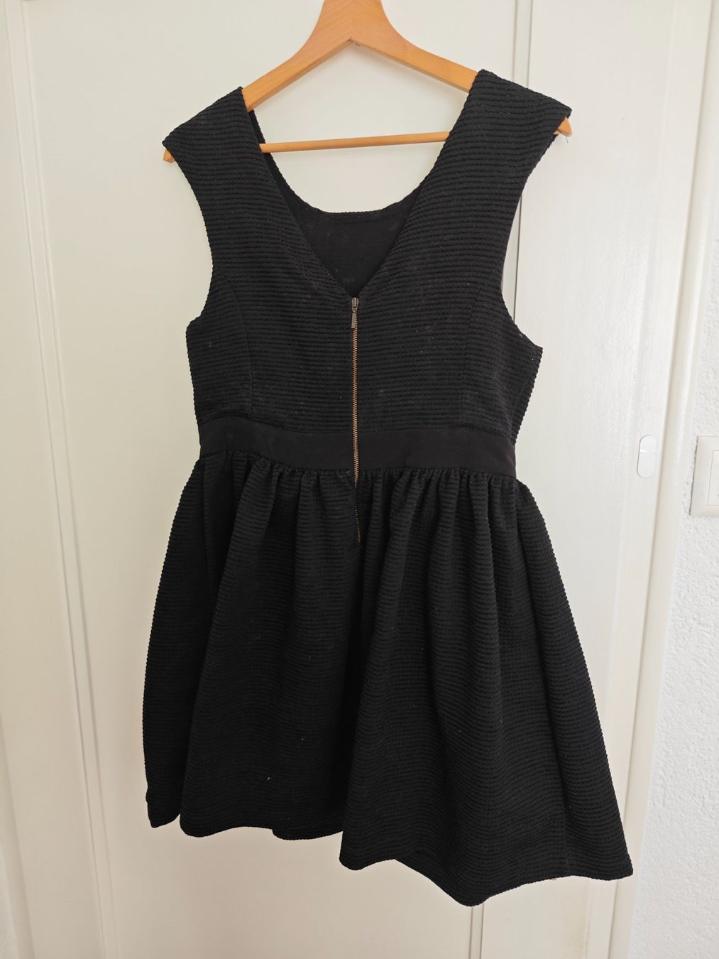 Pimkie Vestiti: Robe noire Pimkie L – Usato da Renens VD venduto da cba_r9y8 2