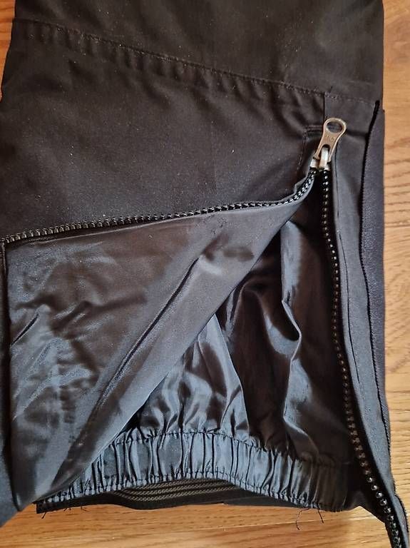 Pantaloni: Skihosen crane 36/38 schwarz – Usato da Surrein venduto da deb_sjh6 4