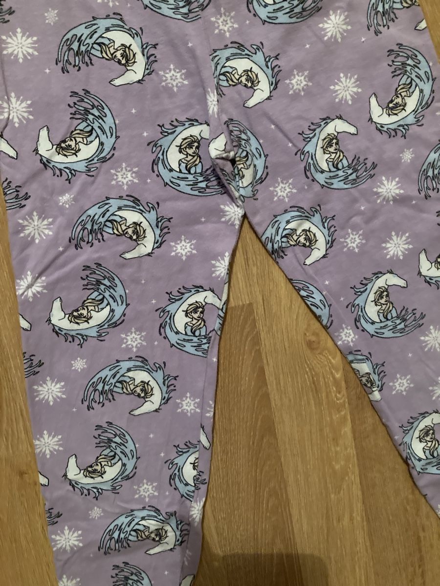 Collant & Leggings: Elsa Leggings Gr. 128 – Usato da Emmenbrücke venduto da JJ_89 1