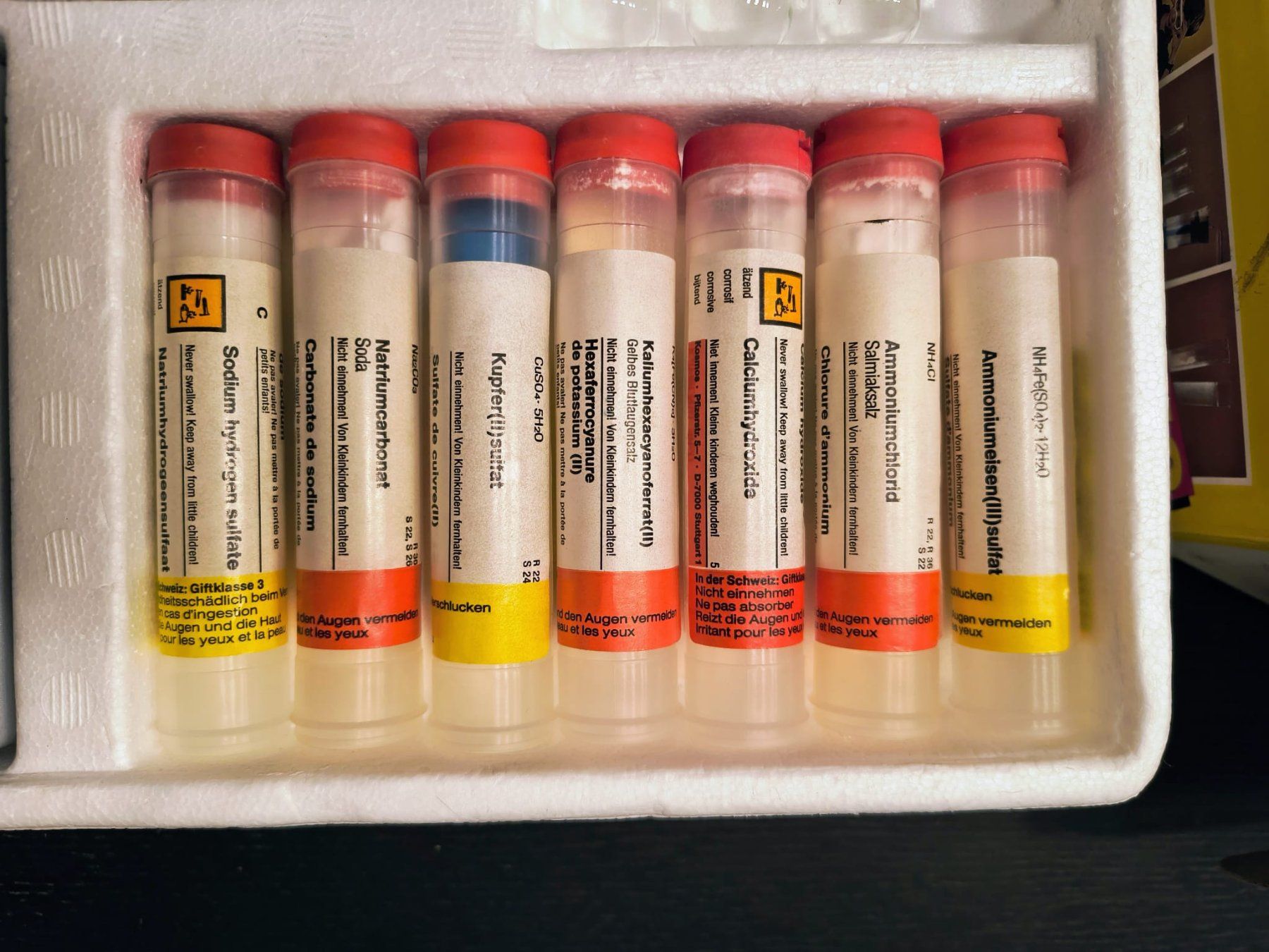 Kit di costruzioni: Kosmos Chemie 110 Experimente Vintage Set – Usato da Oberengstringen venduto da Raspiestnebula 2