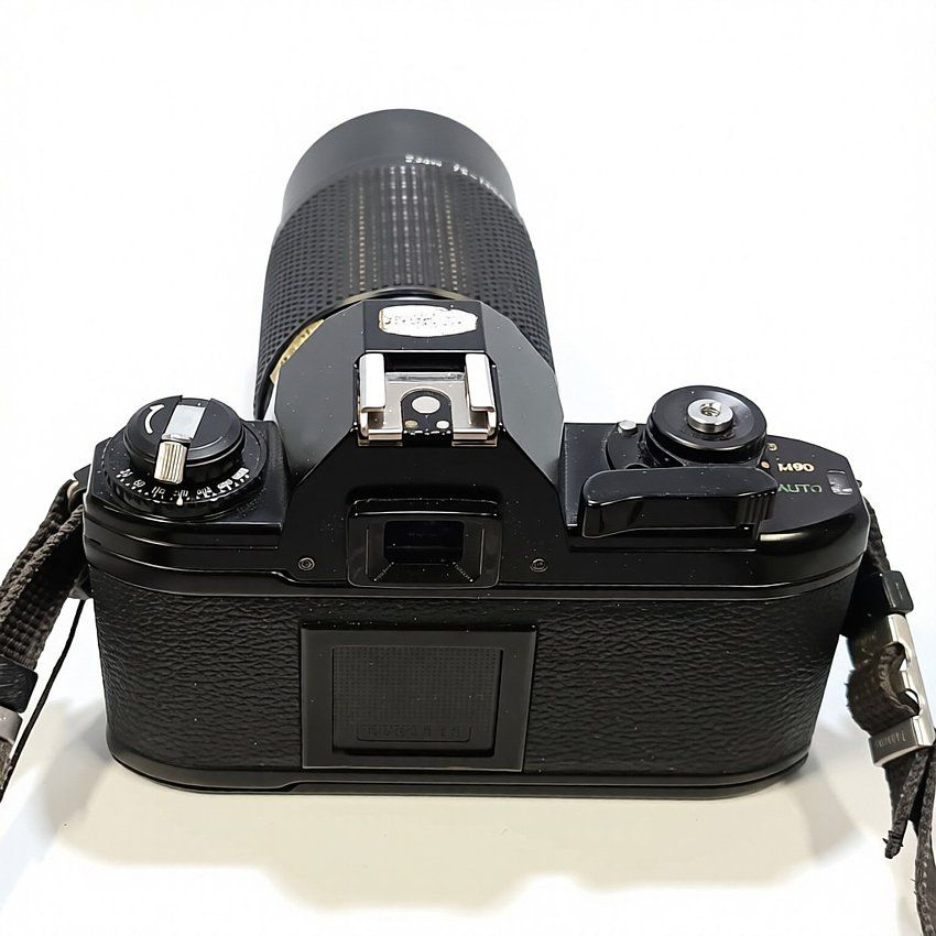 Nikon Kamera: Nikon EM + 1:3,5/75-150mm – Gebraucht aus Münsingen von The_1483 2