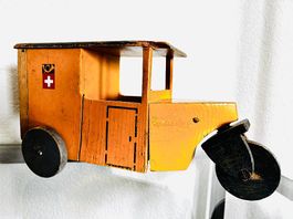 Altes PTT-Postauto aus Holz - seltenes Vintage-Spielzeug