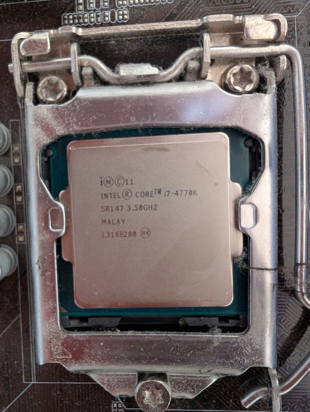 Asus Schede madri: Bundle: ASUS H87-PRO + Intel i7-4770K + 32Go DDR3 Kingston – Usato da Lutry venduto da Brocantosaurus 1