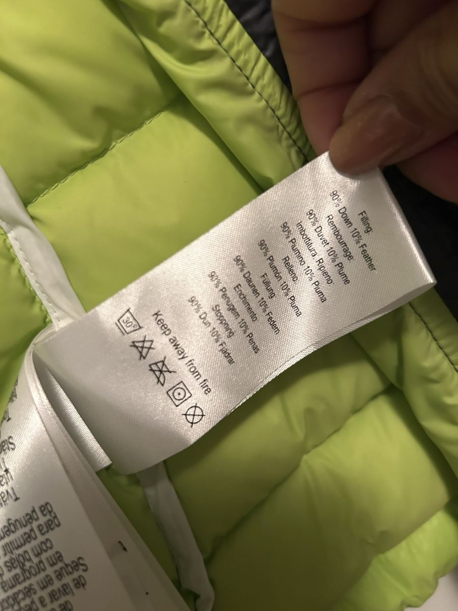 Lindeberg Giacche: Lindeberg Jacke  – Nuovo (secondo la descrizione) da Zürich venduto da whitelily 7