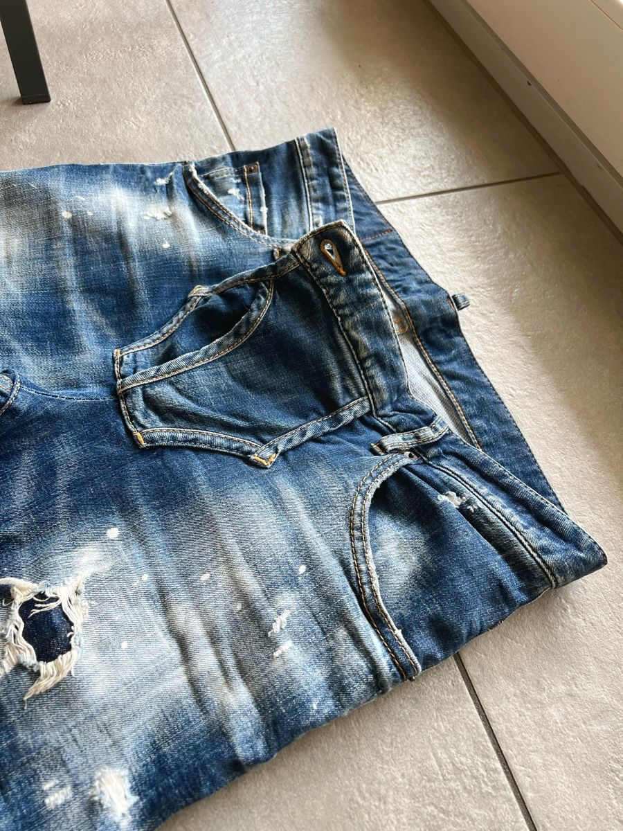 Dsquared2 Jeans: Dsquared2 jeans uomo 48 – D'occasion à Mendrisio par fly_9wzx 3
