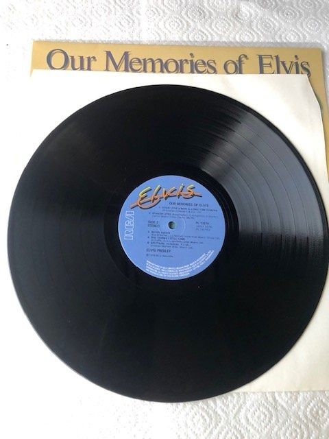 Dischi in vinile: Elvis Presley – Usato da Aarwangen venduto da Jukebox3 5