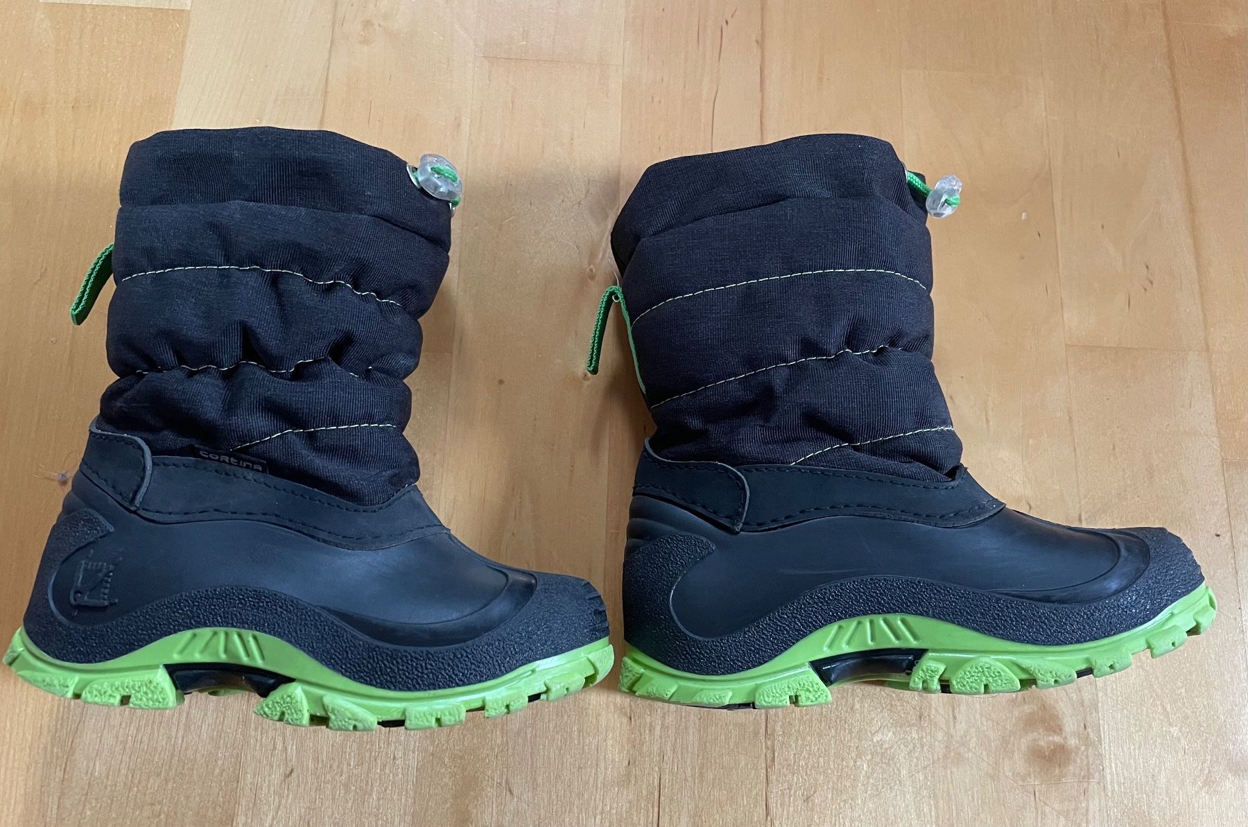 Scarpe per ragazzi: Schneestiefel, Winterstiefel Gr 27 – Usato da Hüntwangen venduto da fra_7nd2 2