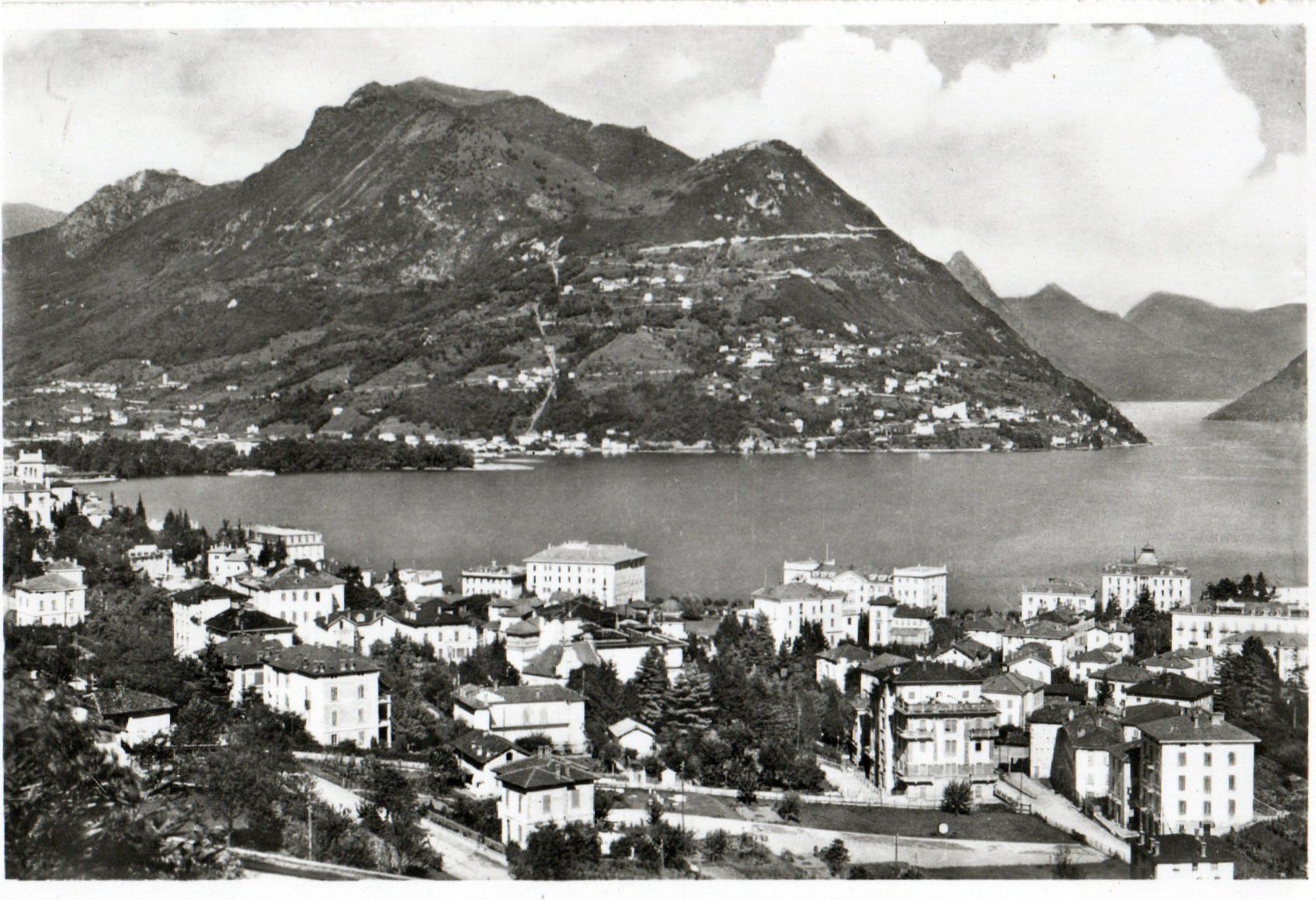Ansichtskarten: Lugano e il Monte Brè – Gebraucht aus Melano von pisonsdro