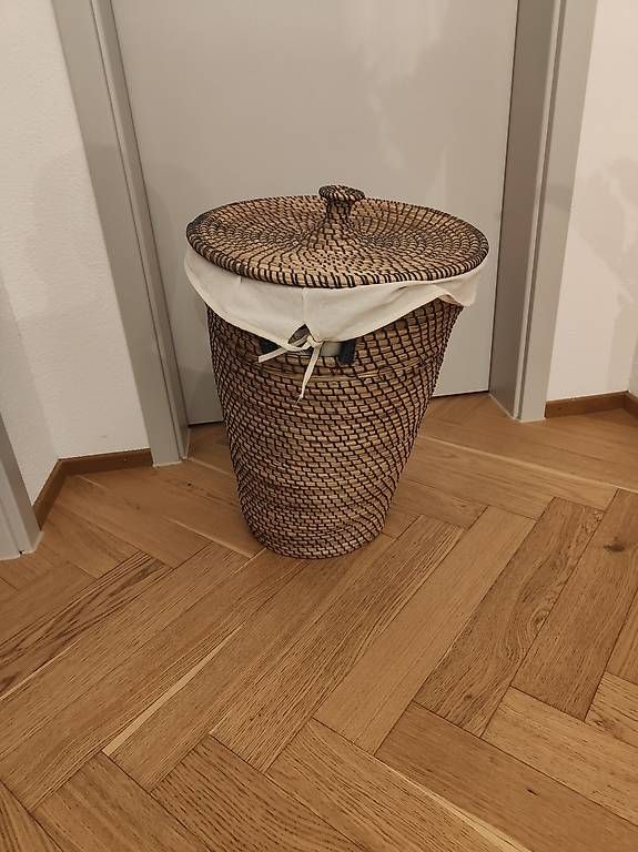 Paniers à linge: Wäschekorb – D'occasion à Aarwangen par Sirnick 2