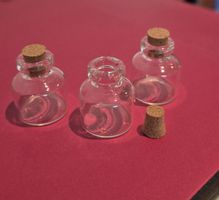 3 Glasdose  mit Korkdeckeln für Puppenhaus/Puppenstube 