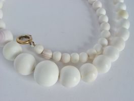 Vintage Collier aus weisser Muschel