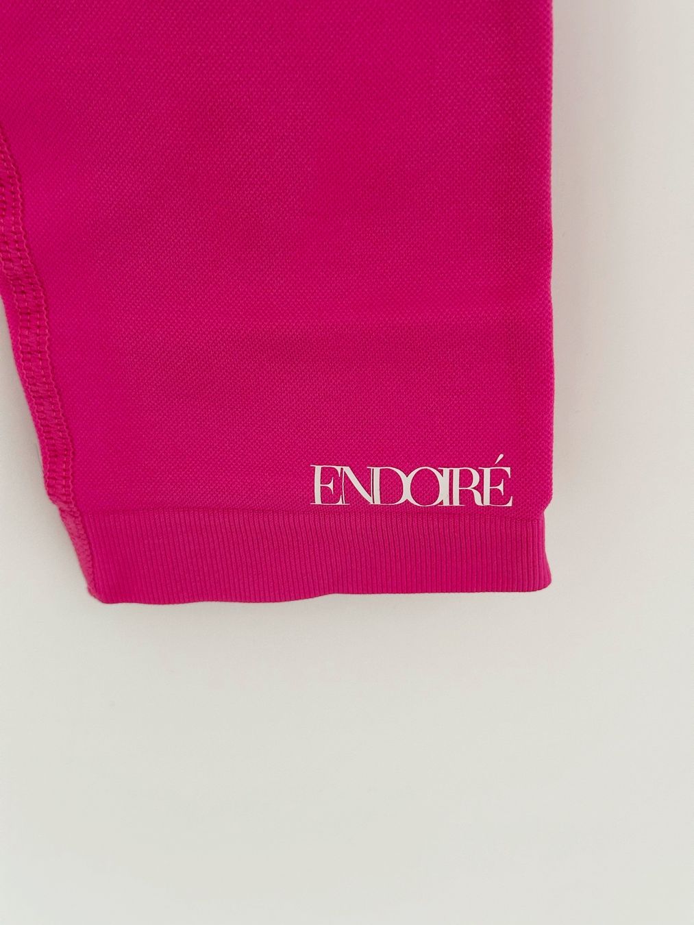 Leggings: ENDOIRÉ V-Shape Leggins Grösse M, pink – Nuovo e nell'imballaggio originale da Eglisau venduto da Brewster1 6