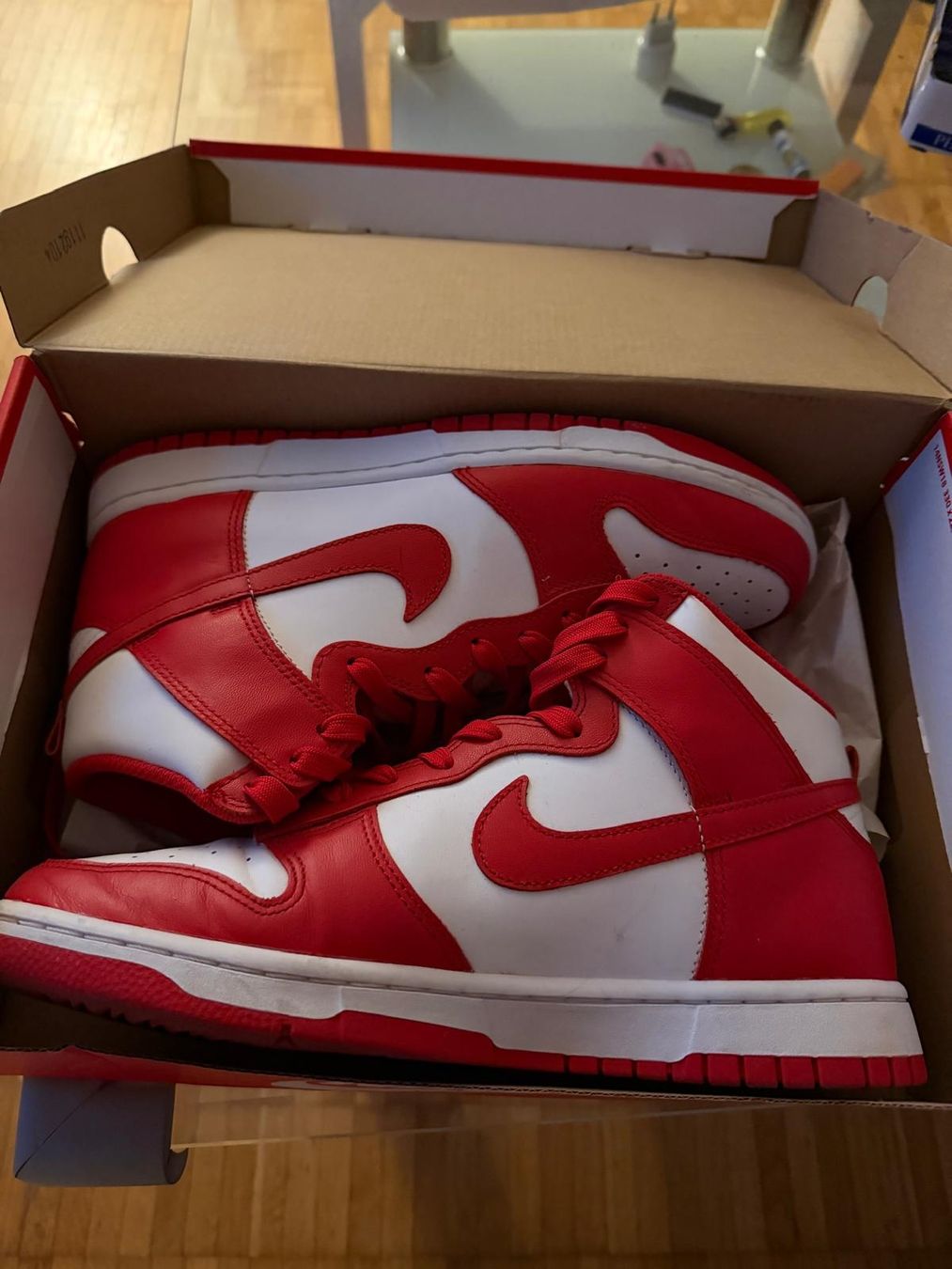 Nike Scarpe da uomo: Dunk high university red – Nuovo (secondo la descrizione) da Ostermundigen venduto da val_sh6r