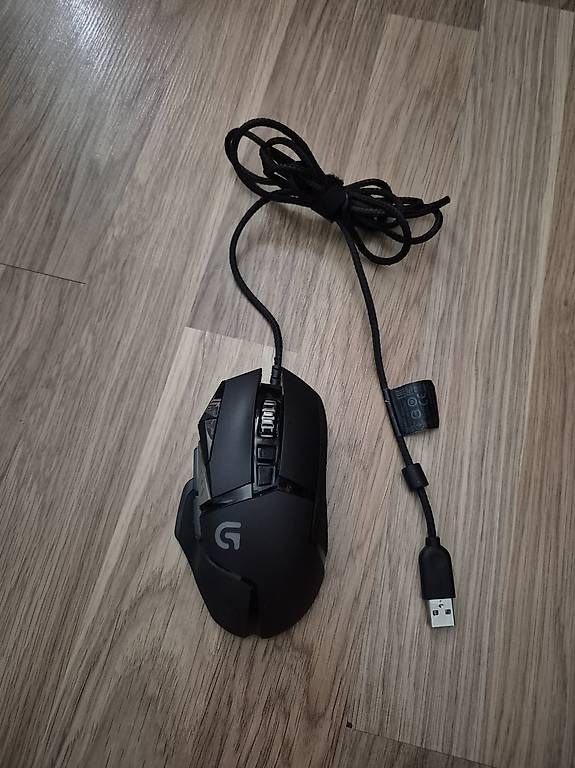Logitech Mouse: Logitech G502 Gaming Maus – Usato da Oberglatt ZH venduto da steven_schwyzer