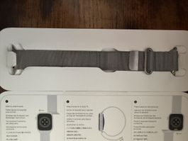 Original Apple Silver Milanese Loop (45mm)