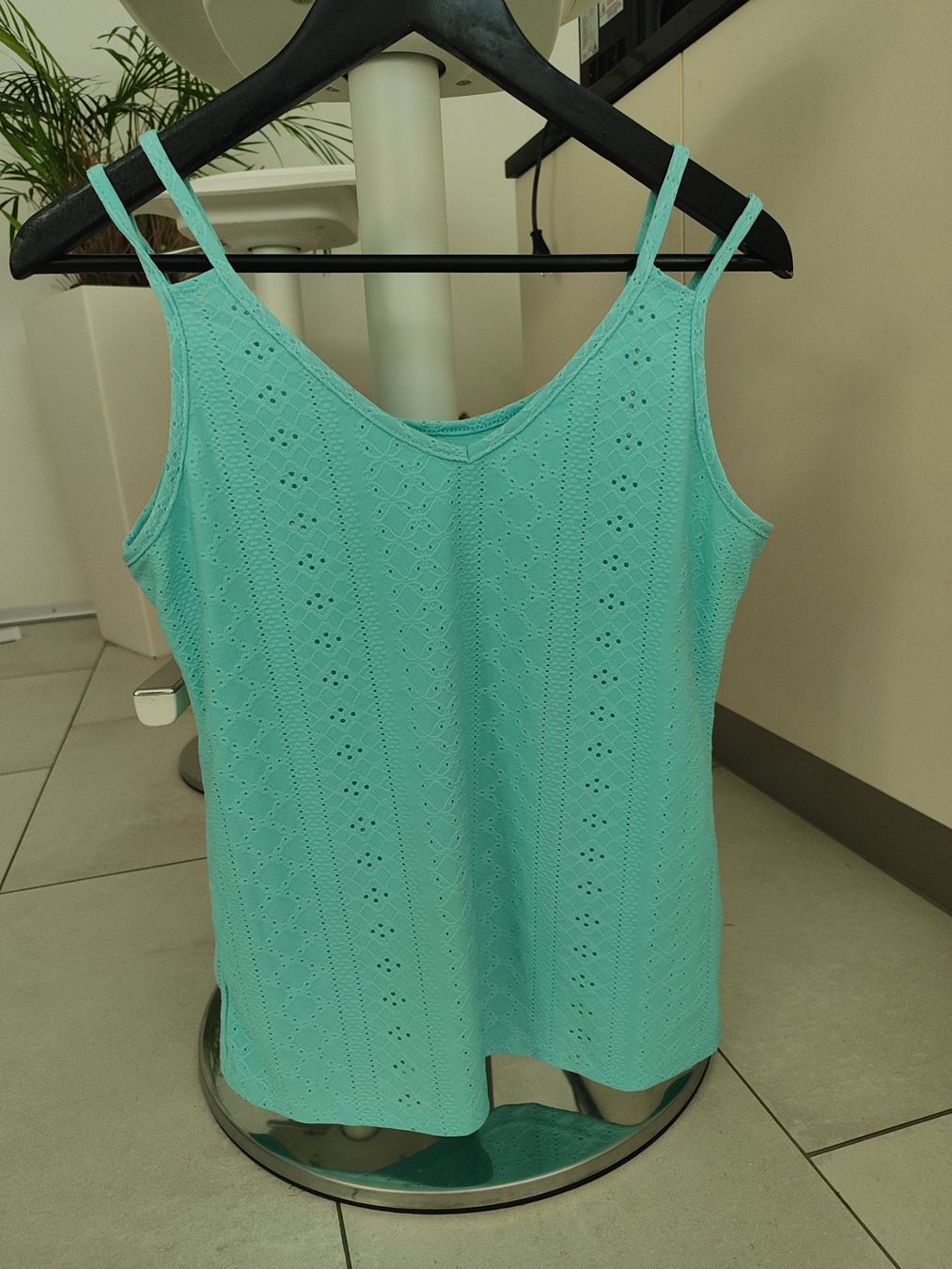 Bershka Tops: neiwertiges Bershka Top Gr. S/M – Neu (gemäss Beschreibung) aus Seon von Mandes1 1