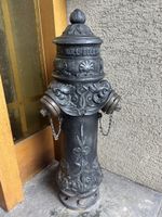 Alter Hydrant