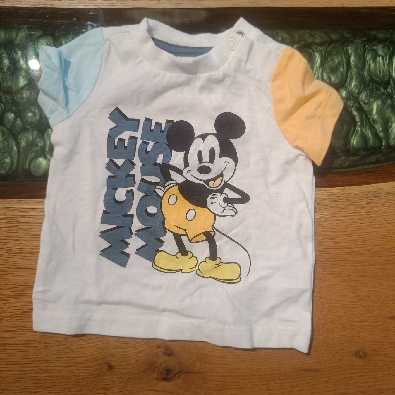 C&A Chemises, Tops & T-shirts: T-Shirt Grösse 62 – D'occasion à Jaberg par urig17.