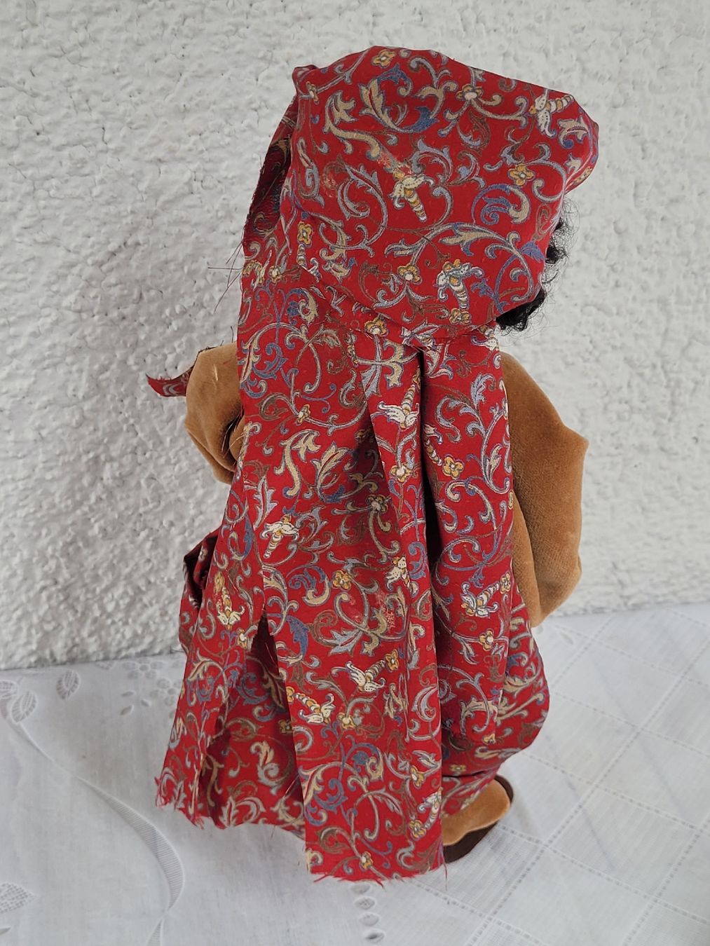 Tutte le decorazioni: Schöne Schwarzenberger Krippenfigur mit toller Schatulle – Usato da Buttikon SZ venduto da Corendo 3