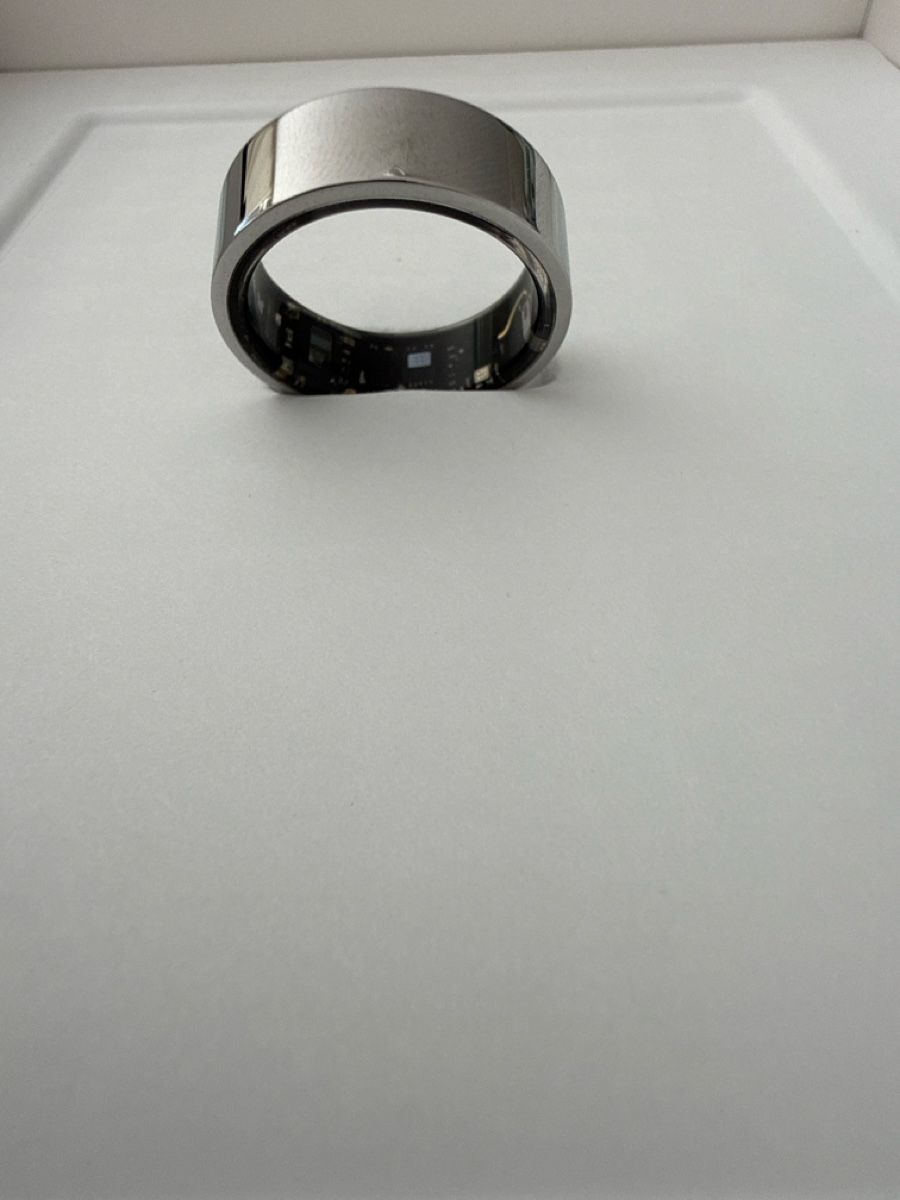 Smartwatch: Ultrahuman Smart Ring Grösse 11 Air Silver - fast neu – Gebraucht aus Erlenbach ZH von Berlen 2