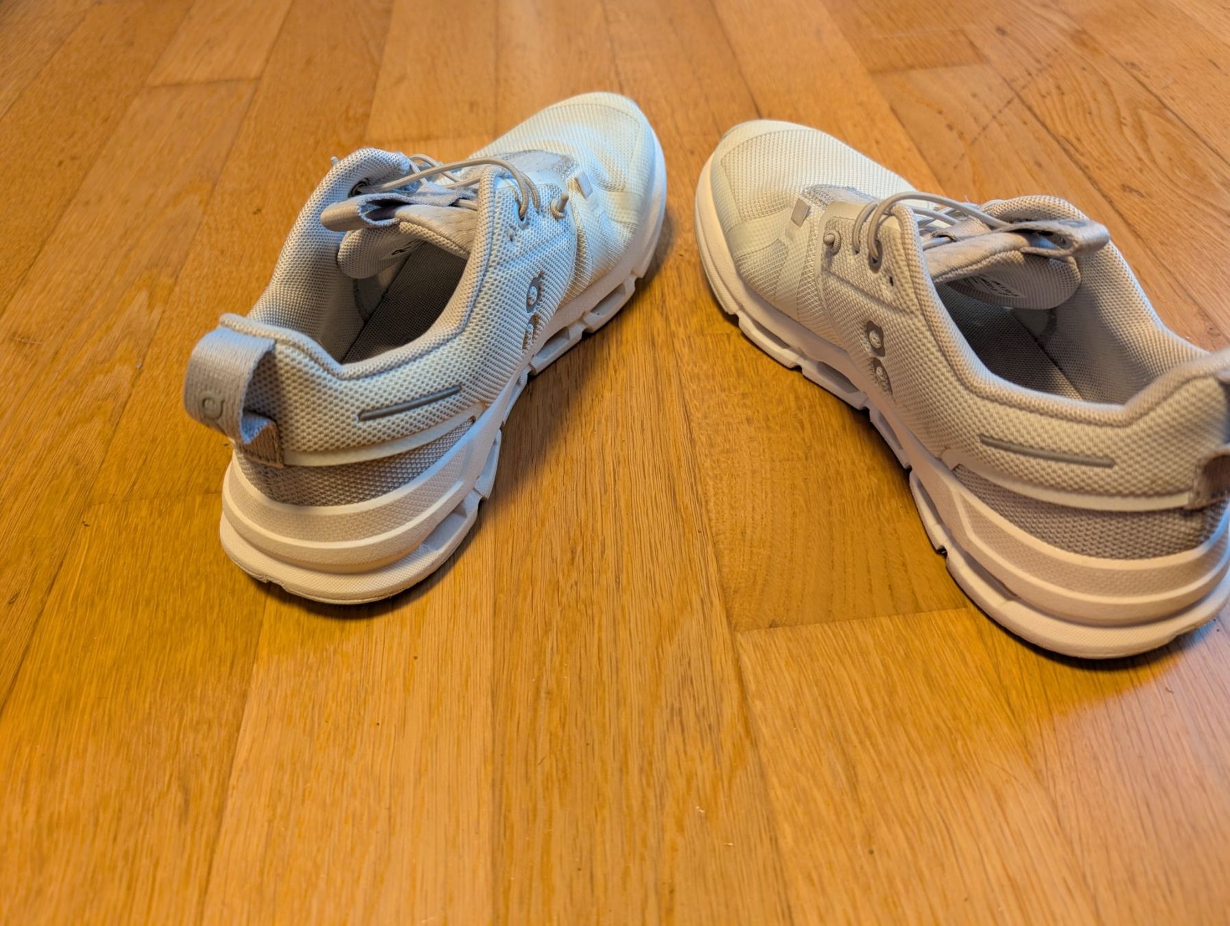 On Scarpe da donna: On Cloud Damen-Turnschuhe Grösse 36 – Usato da Ehrendingen venduto da tdz1980 2