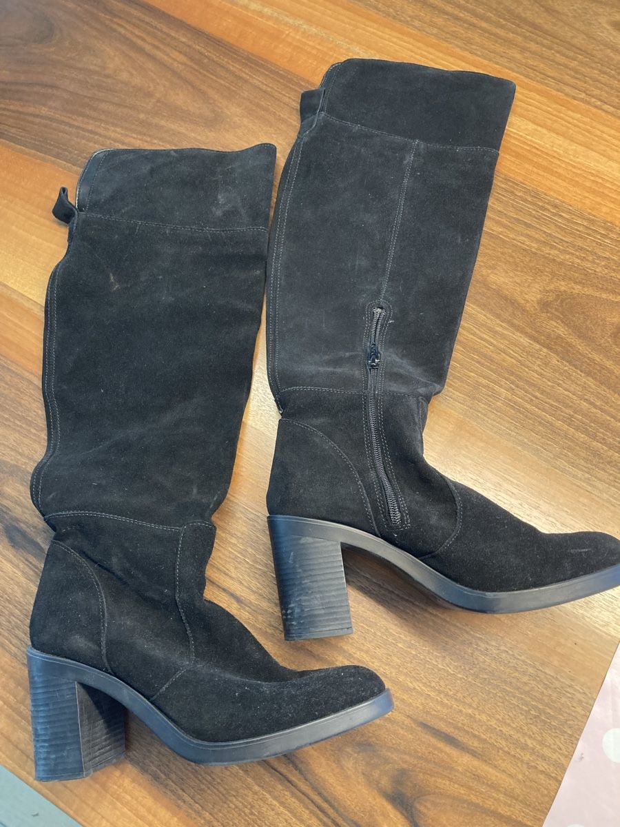Scarpe da donna: Overknee Stiefel von Esprit Gr 40 – Usato da Winterthur venduto da sandramueller