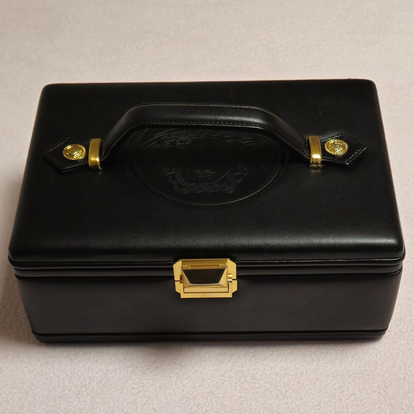 Versace Valigie: Versace Koffer schmuck – Usato da Amriswil venduto da Legacylegacy 2