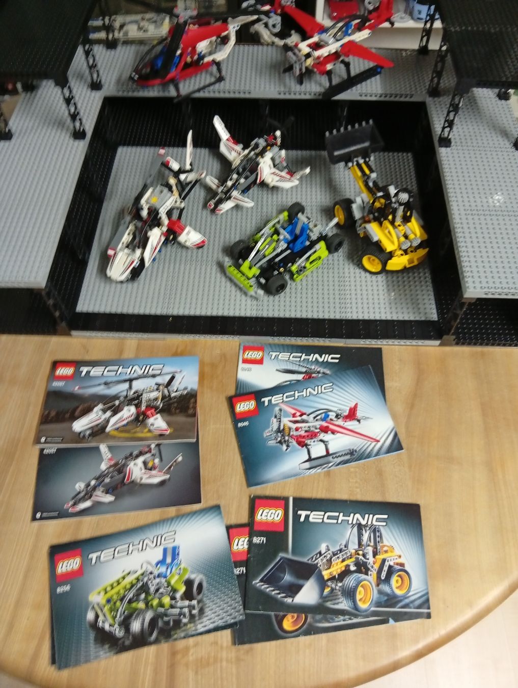 Lego Kit di costruzioni: LEGO Technic Konvolut – Usato da Trun venduto da kawak1