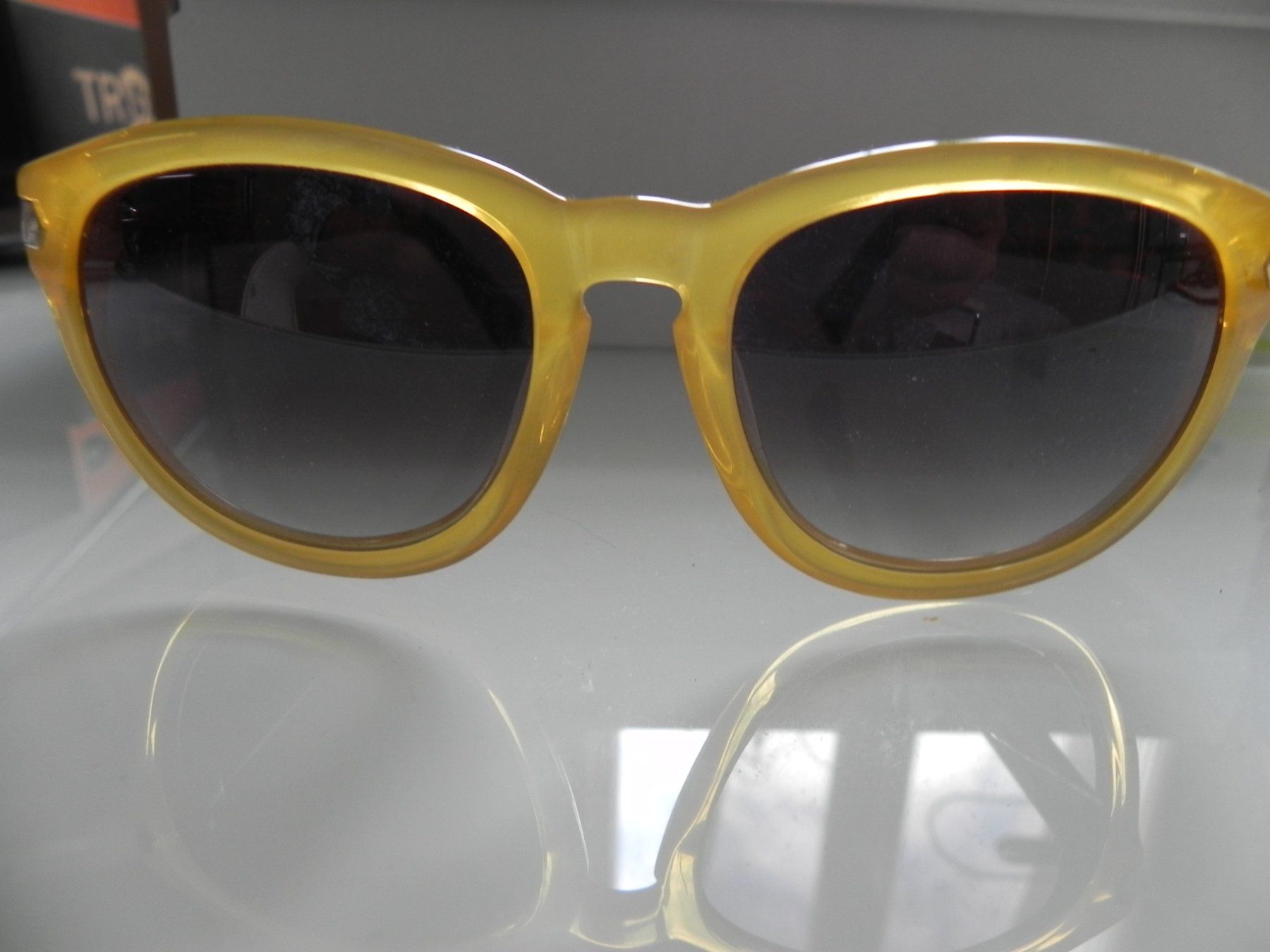 Lunettes & Verres: Sonnenbrille – D'occasion à Bern par paultschur11