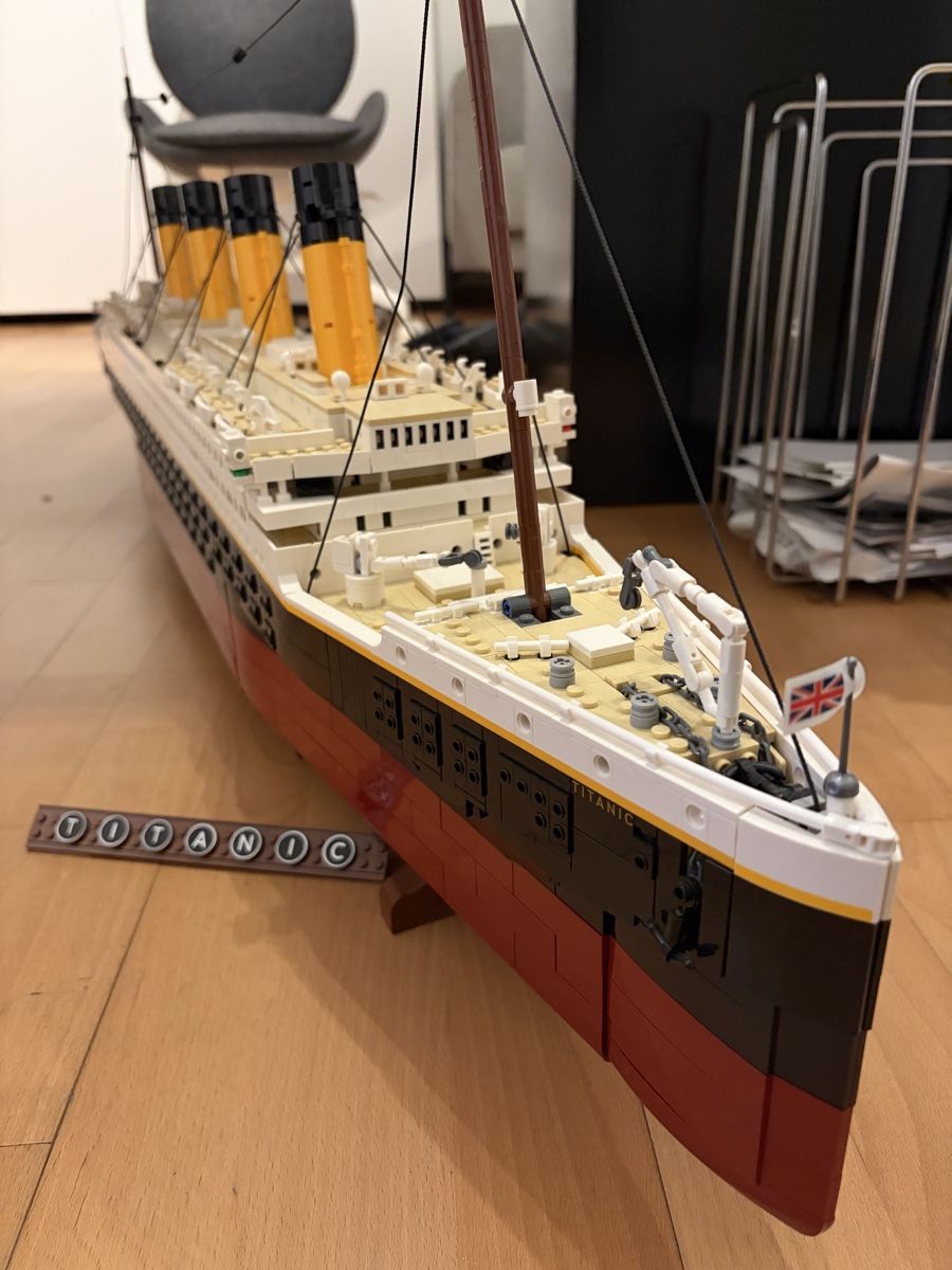 Lego Jeux de construction: Lego Titanic 10294 – Neuf (Voir description) à Zürich par Steigerm