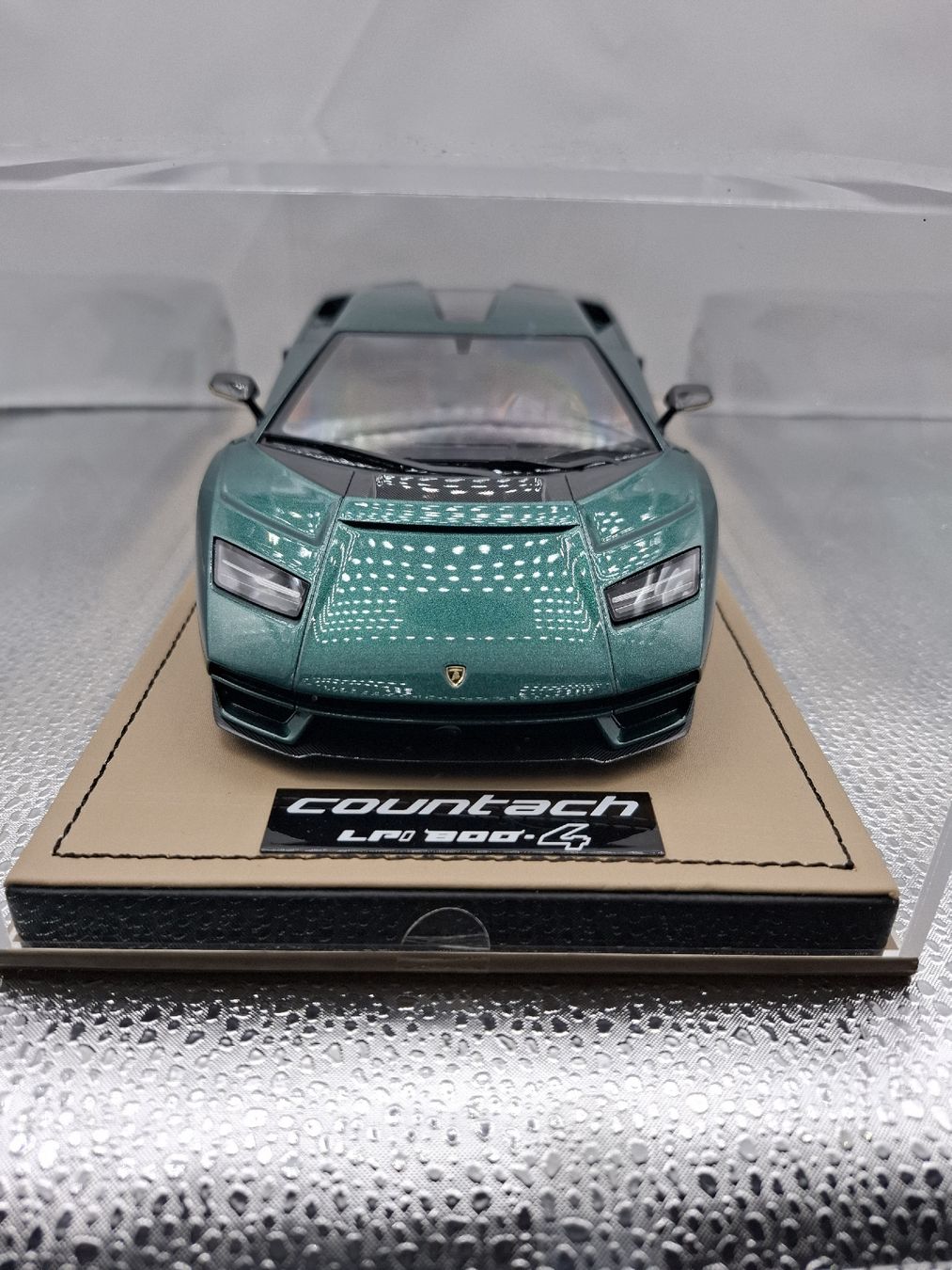 Lamborghini Modellini d'auto: MR Lamborghini Countach 1:18 – Nuovo e nell'imballaggio originale da Gipf-Oberfrick venduto da Edii45 1