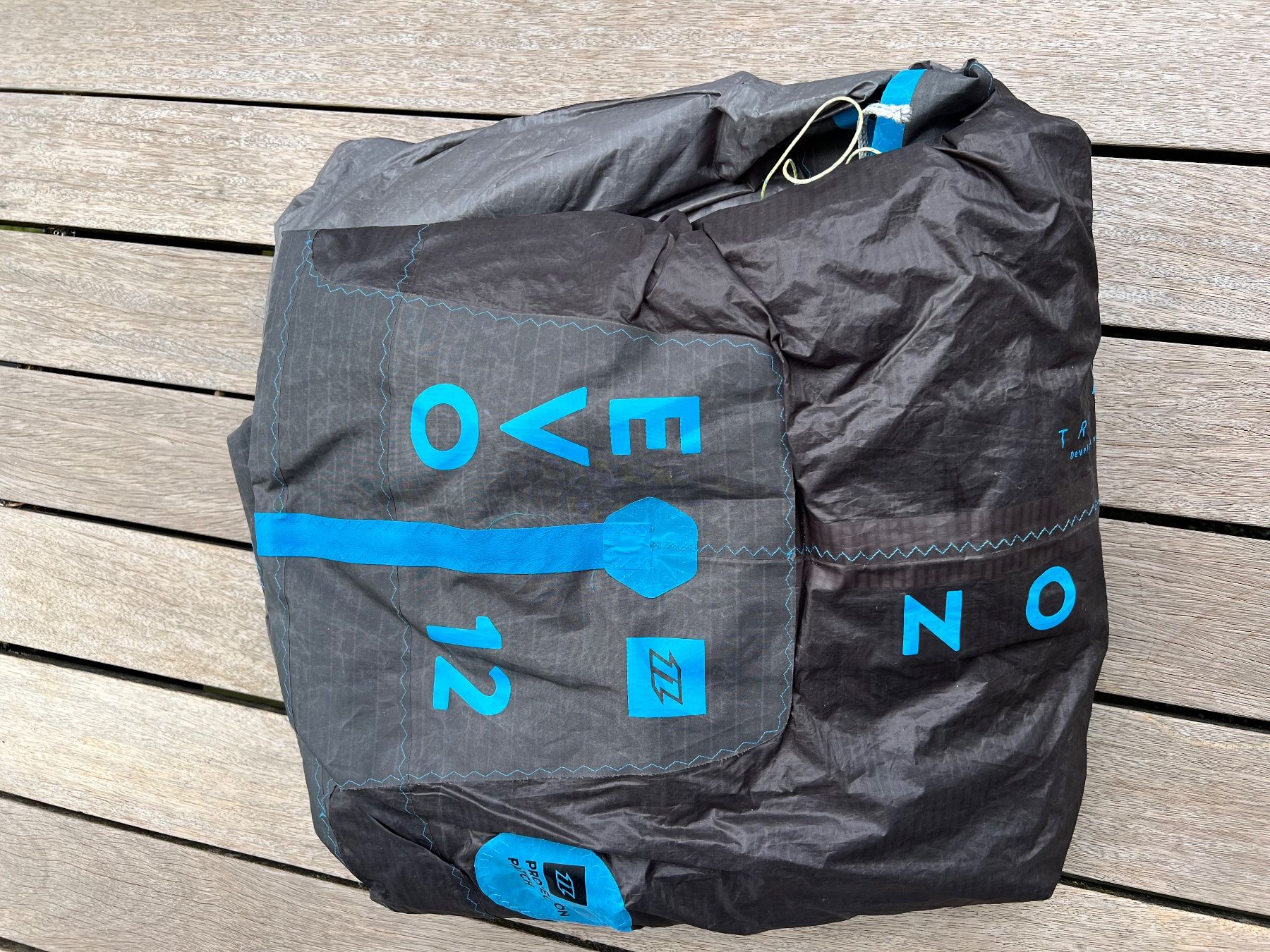 Duotone Aquilone: North Evo 12 m - 2018 – Difettoso da Zürich venduto da yayaa 2