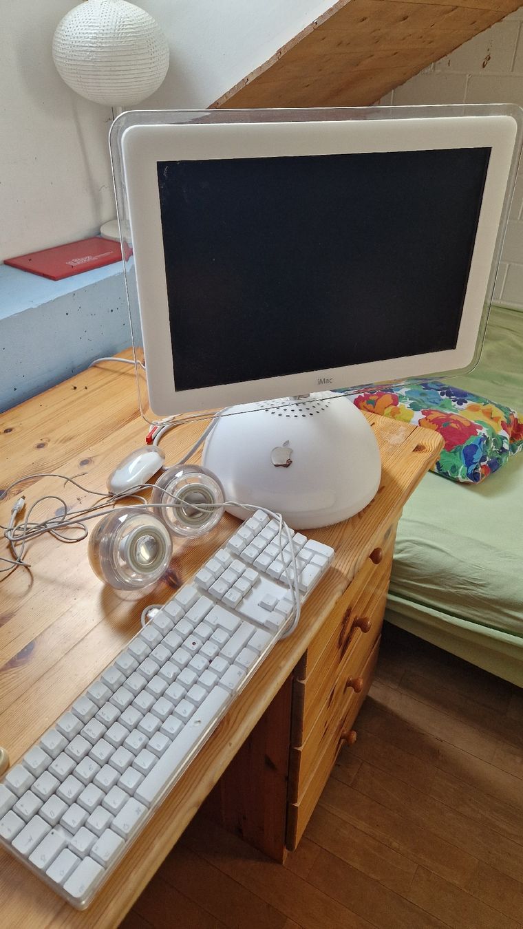 Apple PCs: Apple iMac G4 Modell – D'occasion à Muri b. Bern par ikeasnuggi