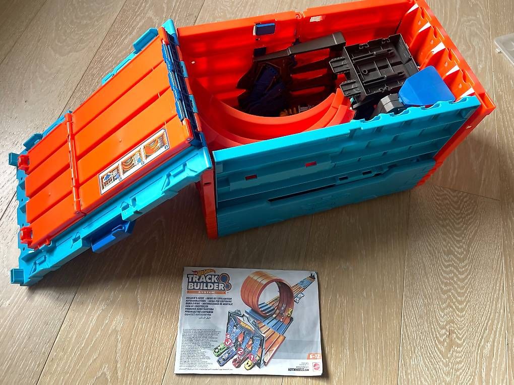 Giocattoli: Hot Wheels - Track Builder - Grosser Koffer – Usato da Biel/Bienne venduto da Hamamlezi 1