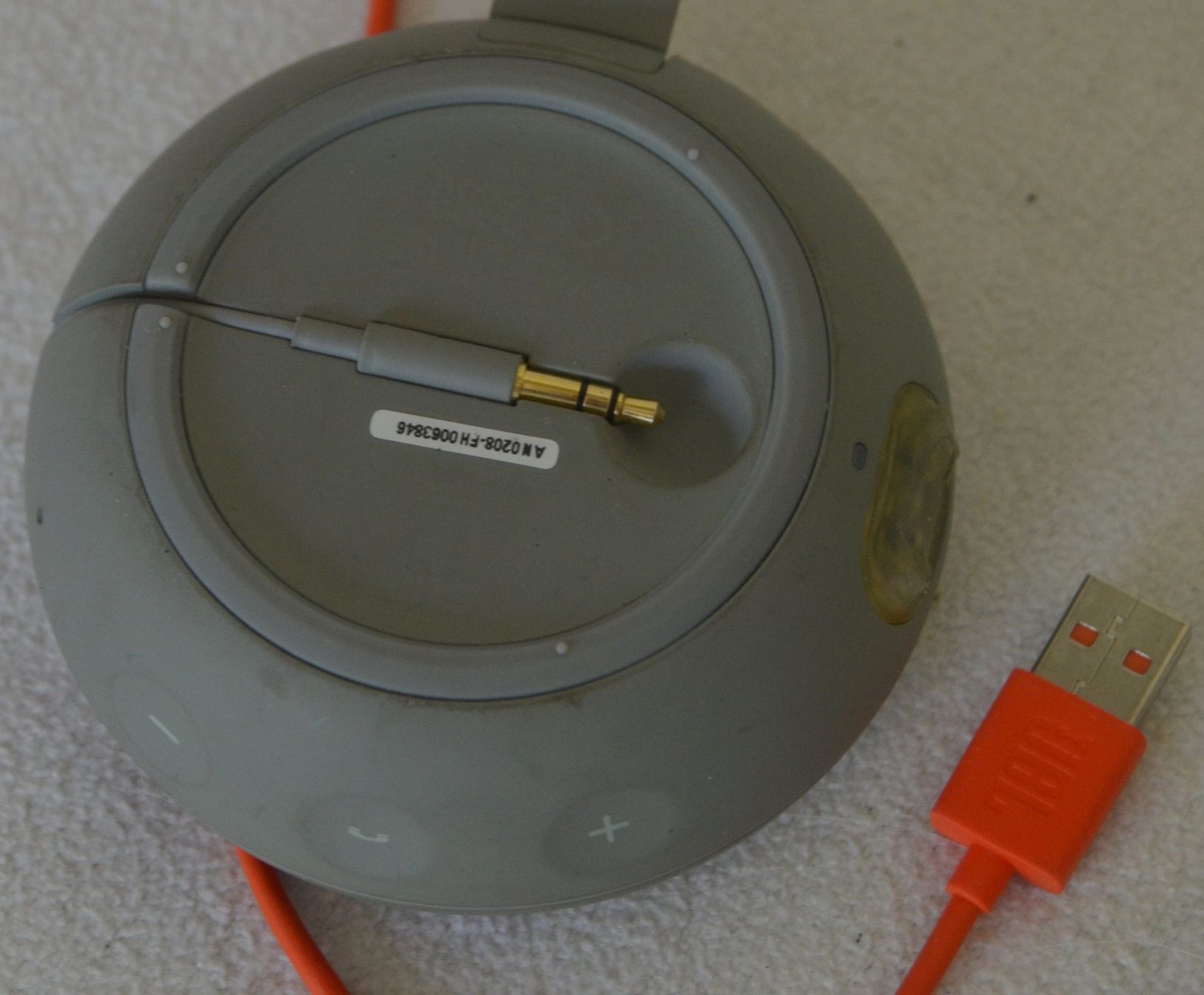 JBL Lautsprecher: JBL CLIP 2 Bluetooth Lautsprecher / haut-parleur – Gebraucht aus Collonges von arashee 2