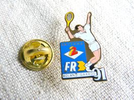• Tennis Roland Garros A2 FR3 France 3  TV sport  Pin R2.51