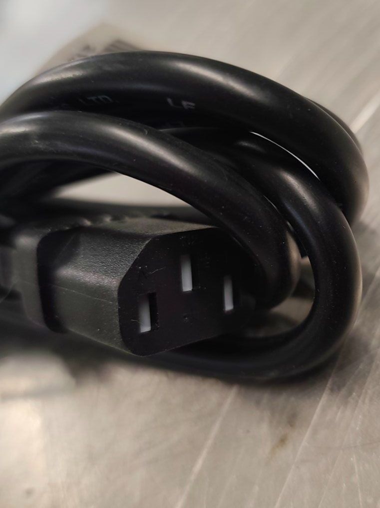 Cavi: Volex Netzkabel 1.8 m C13-Schuko – Nuovo e nell'imballaggio originale da Busswil BE venduto da dtg-media 2